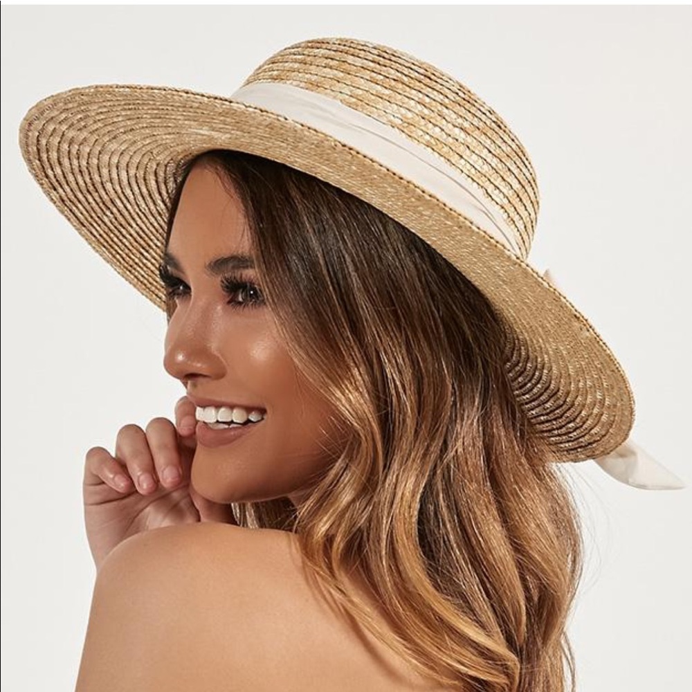 SHOWPO HAT (SO CUTE)